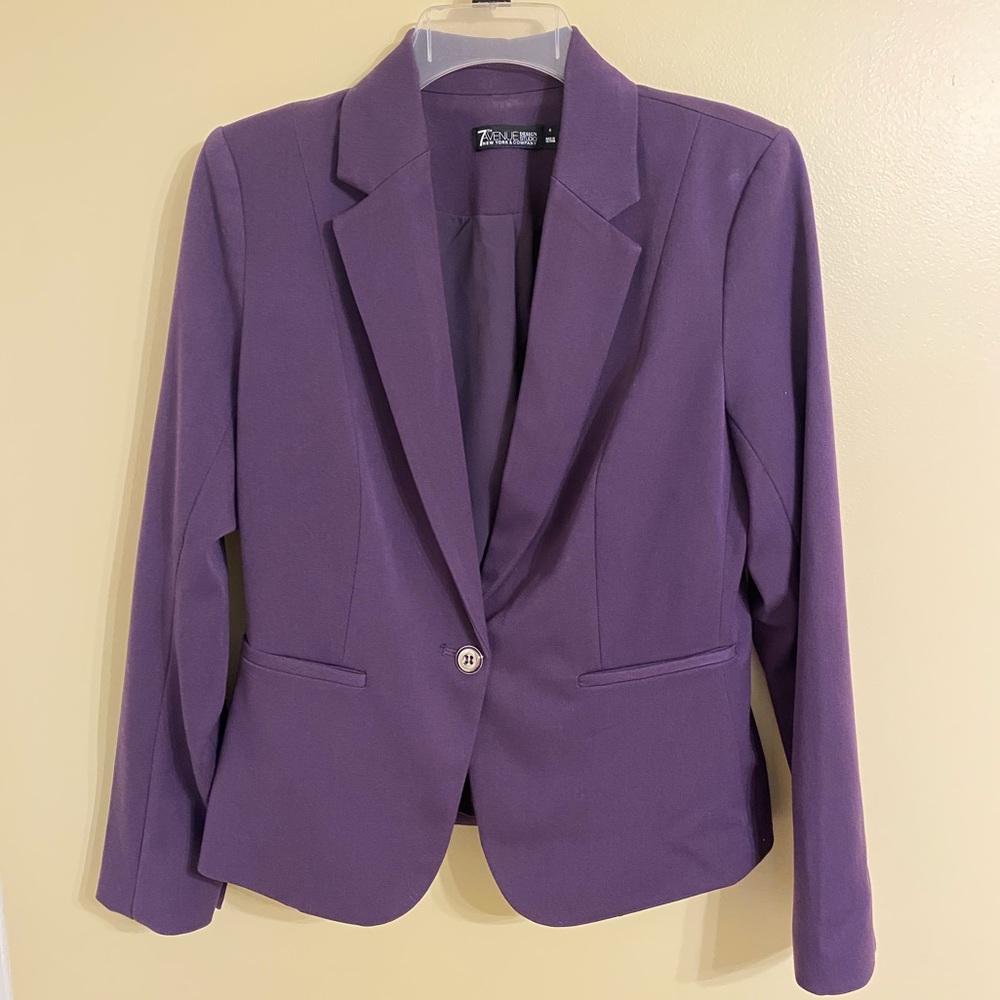 New York & Company purple stretch suit blazer.  Size 4